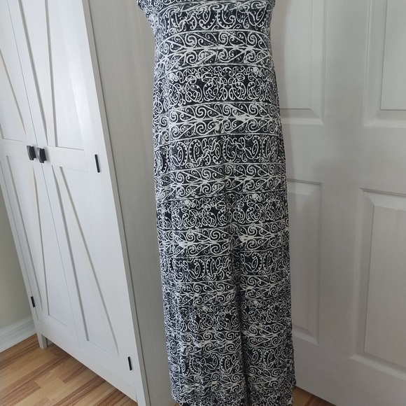 Max Studio Black and White Strapless Maxi Dress Sz S - Picture 1 of 9